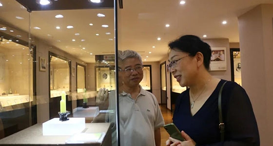 Professor Yang Ruiru from the School of Political Science of National Defense University visited Ante Ni Dongfang Art Museum